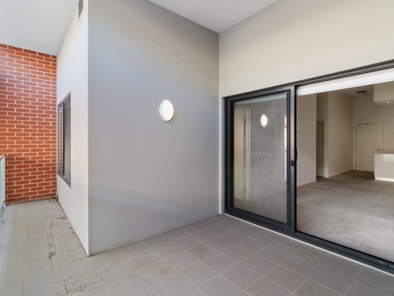 3/21 Foundry Road, Midland WA 6056