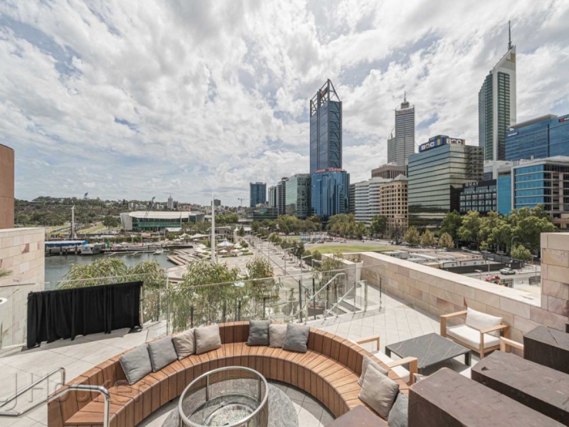 2007/1 Geoffrey Bolton Avenue, Perth WA 6000