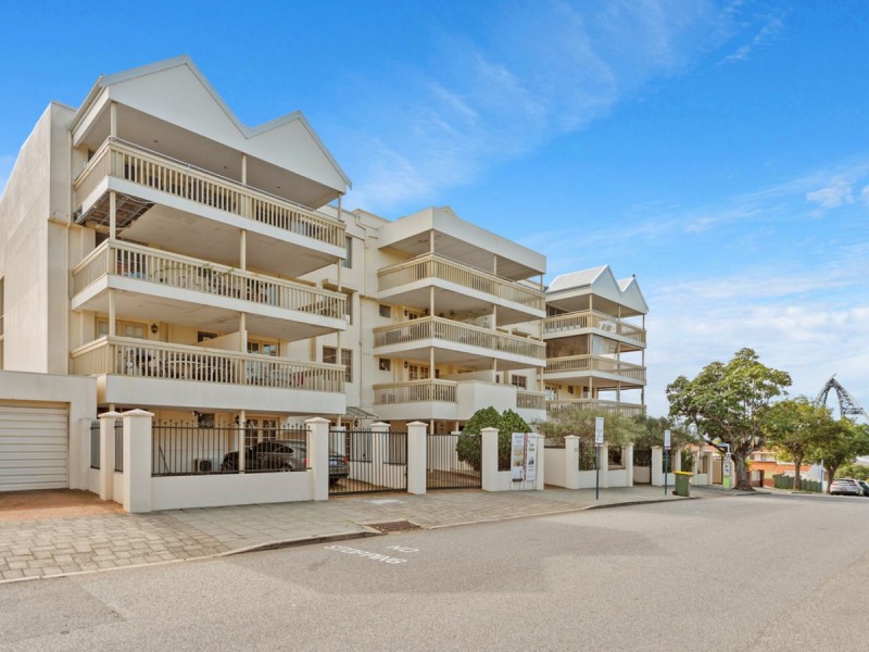 51B/22 Nile Street, East Perth WA 6004
