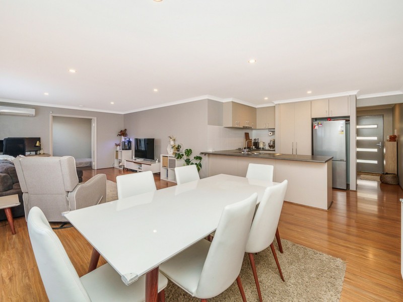 7B Lunar Way, Beckenham WA 6107