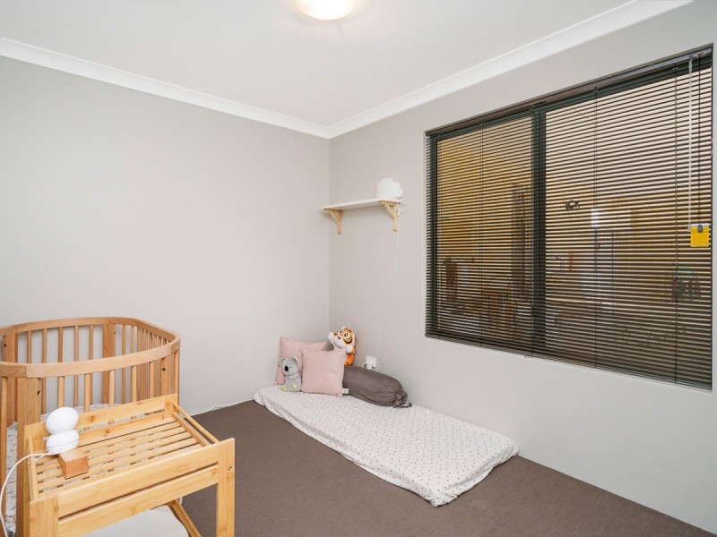 7B Lunar Way, Beckenham WA 6107