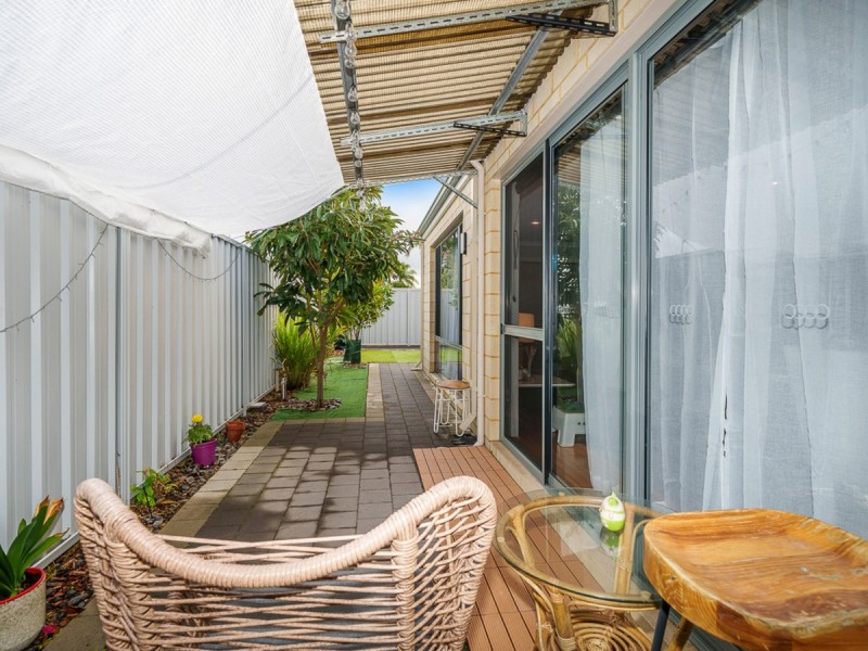 7B Lunar Way, Beckenham WA 6107