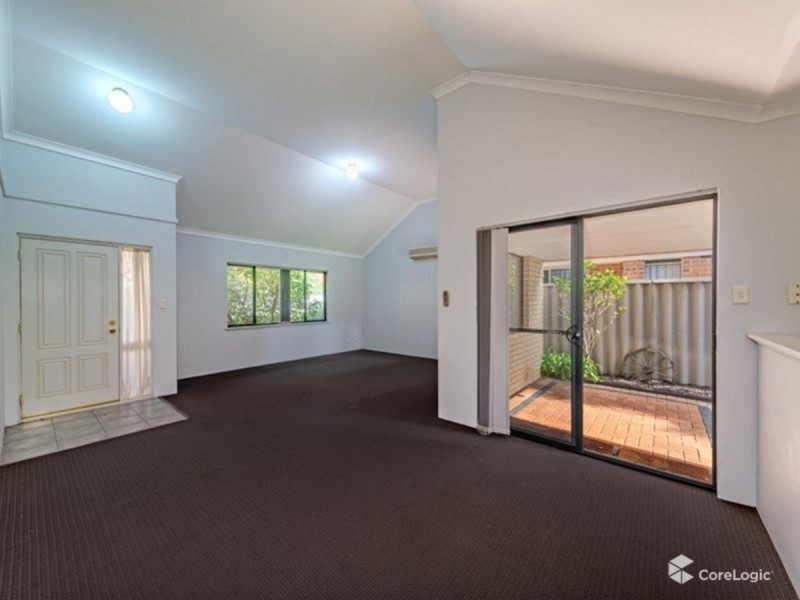 34D Rome Road, Alfred Cove WA 6154