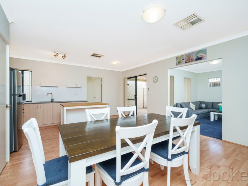 4/104 Station Street, East Cannington WA 6107