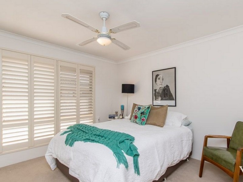 11/2 Palmerston Street, St James WA 6102