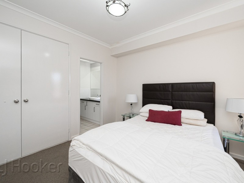 38/11 Regal Place, East Perth WA 6004
