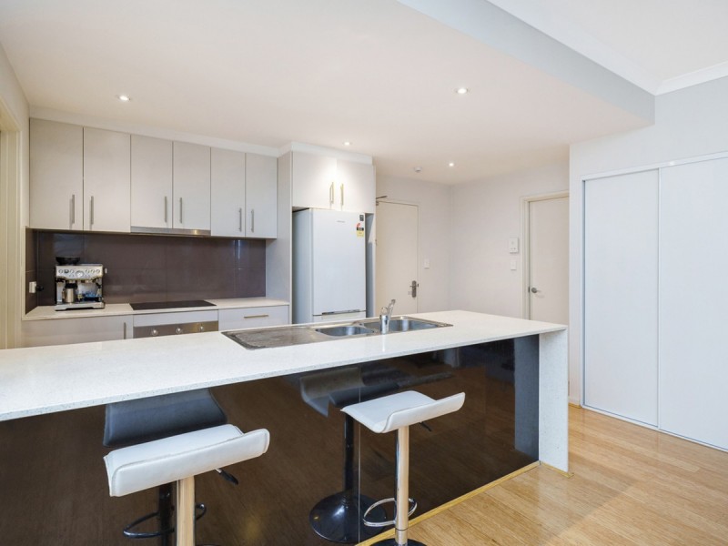1/180 Stirling Street, Perth WA 6000