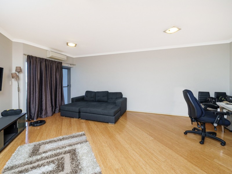 1/180 Stirling Street, Perth WA 6000