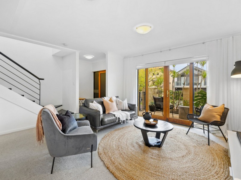 4 Constitution Street, East Perth WA 6004