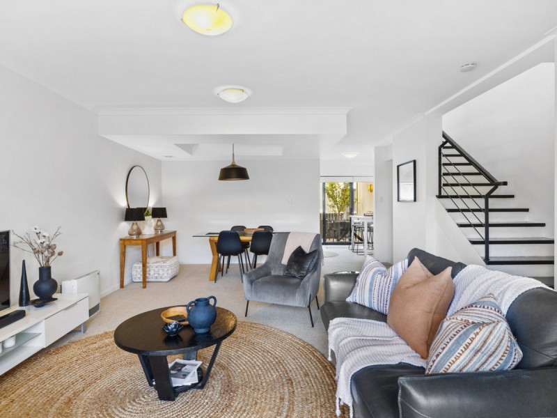 4 Constitution Street, East Perth WA 6004