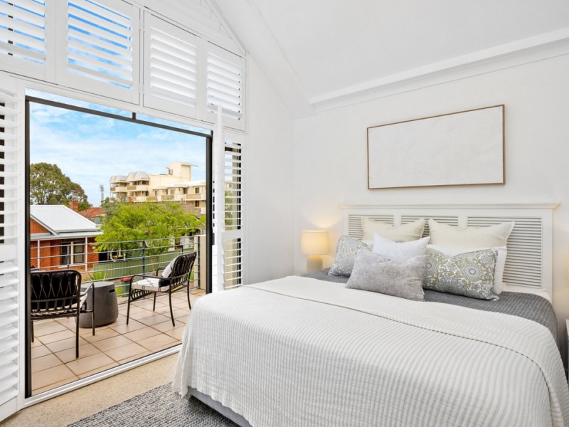 4 Constitution Street, East Perth WA 6004