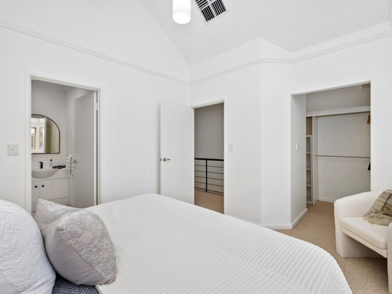 4 Constitution Street, East Perth WA 6004