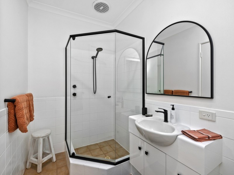 4 Constitution Street, East Perth WA 6004