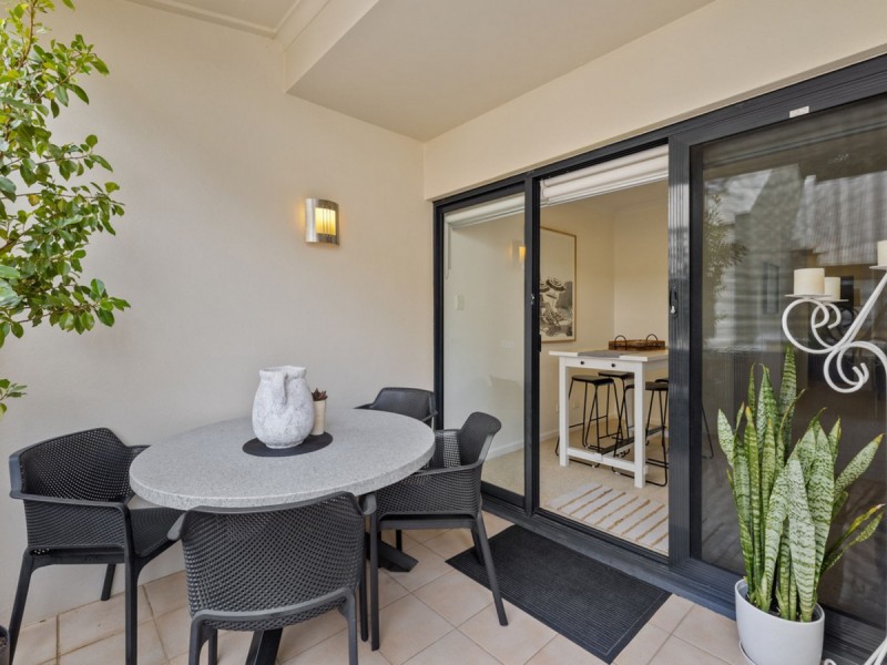 4 Constitution Street, East Perth WA 6004