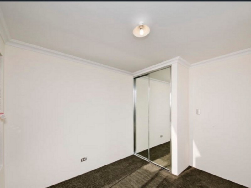 12c Chichester Way, Nollamara WA 6061