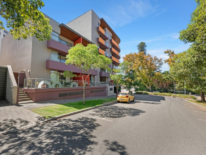 28/2A Goderich Street, East Perth WA 6004