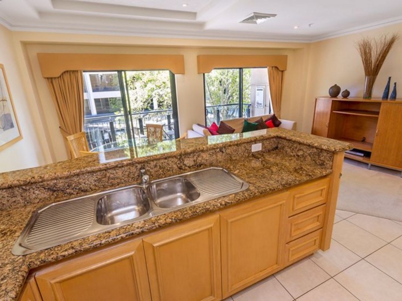 304/2 St Georges Terrace, Perth WA 6000