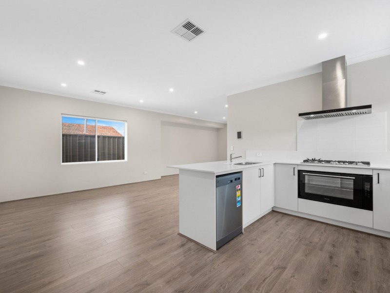 29 Clarke Street, East Cannington WA 6107