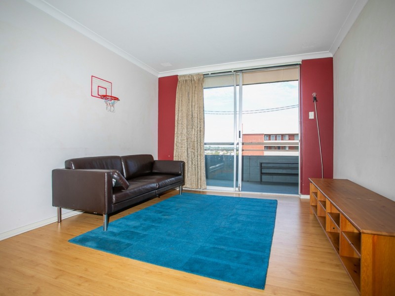 96/8 Hampton Street, Burswood WA 6100