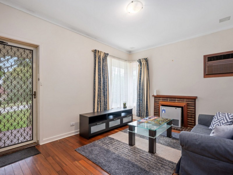 14 Benedick Road, Coolbellup WA 6163