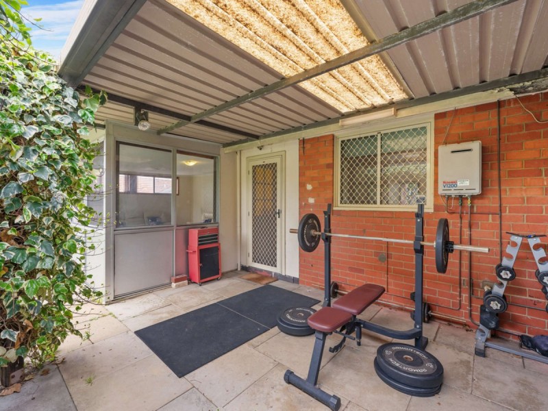 14 Benedick Road, Coolbellup WA 6163