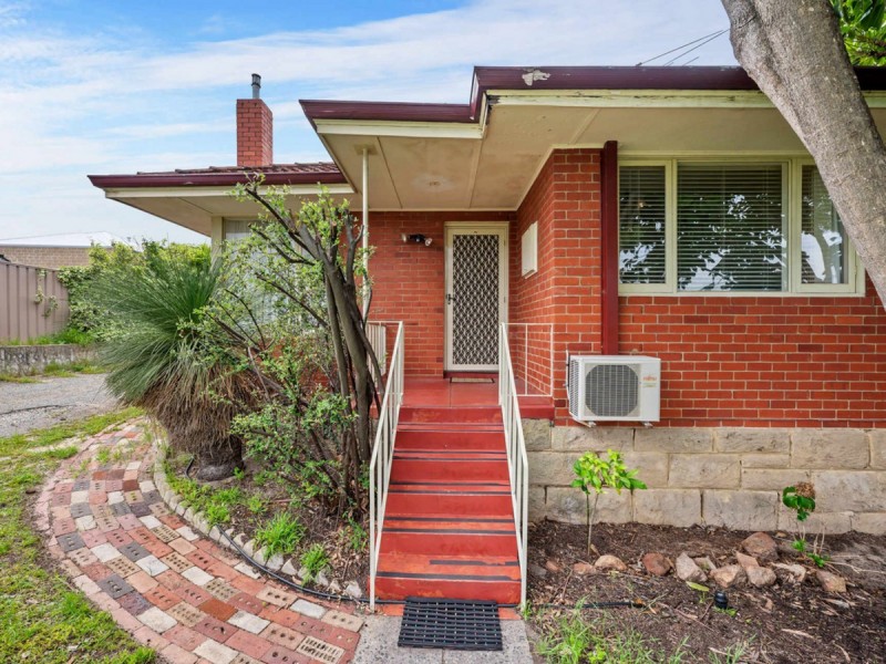 14 Benedick Road, Coolbellup WA 6163