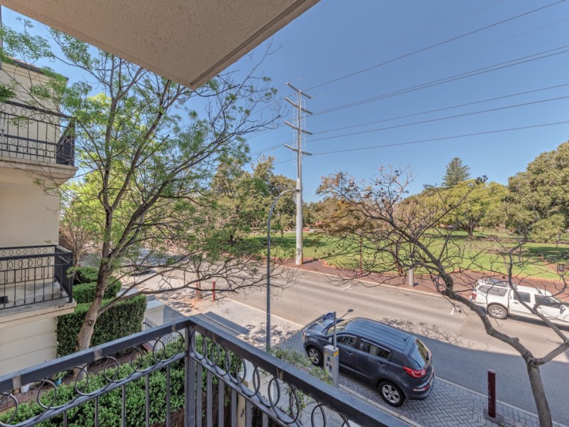 4/9 Shenton Street, Northbridge WA 6003