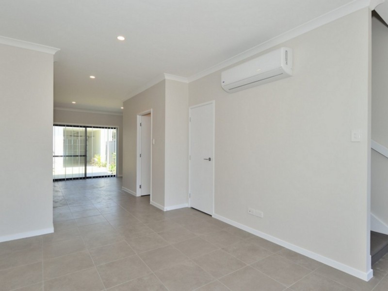113 Ellen Stirling Parade, Ellenbrook WA 6069