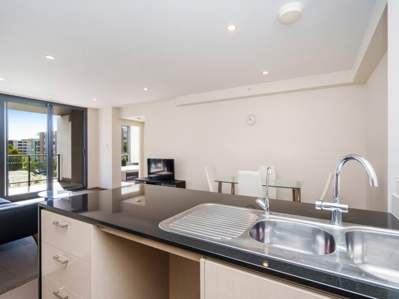 76/3 homelea Court, Rivervale WA 6103