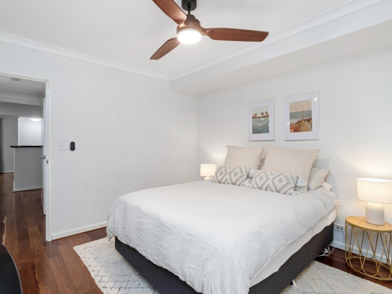 4/25 Eastbrook Terrace, East Perth WA 6004