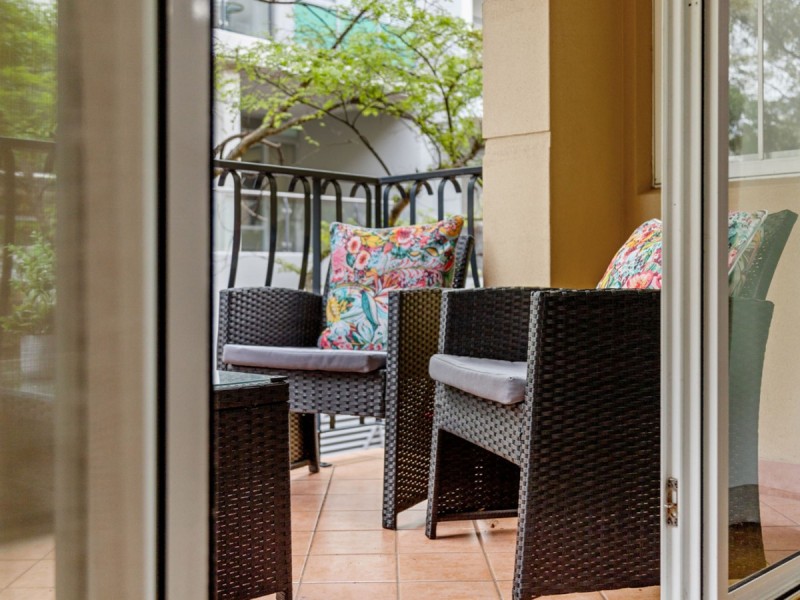 4/25 Eastbrook Terrace, East Perth WA 6004