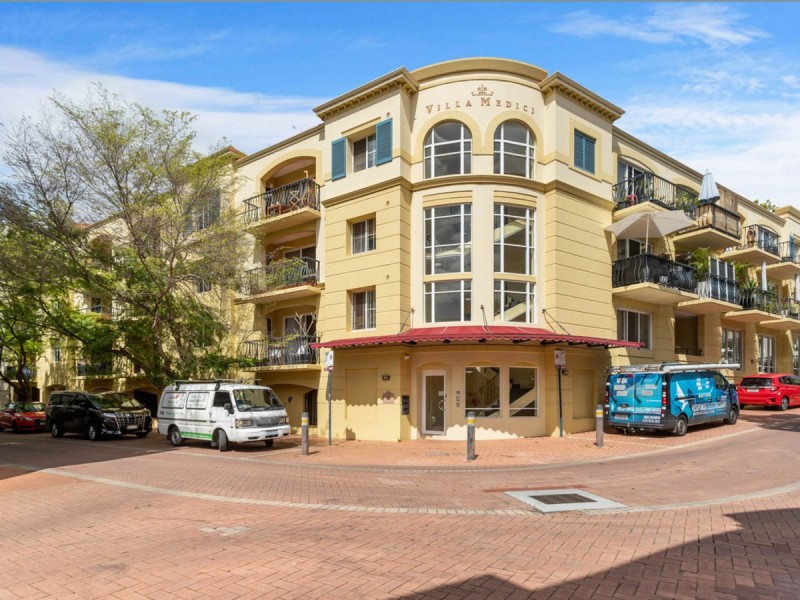 4/25 Eastbrook Terrace, East Perth WA 6004