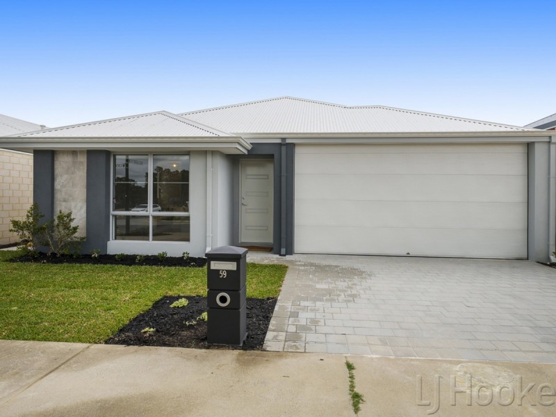 59 Lockhart Crescent, South Guildford WA 6055