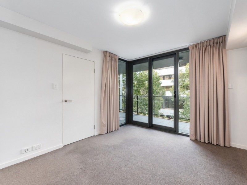 30/208 Adelaide Terrace, East Perth WA 6004