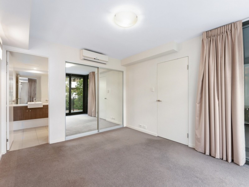 30/208 Adelaide Terrace, East Perth WA 6004