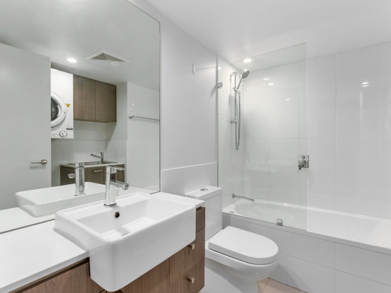 30/208 Adelaide Terrace, East Perth WA 6004