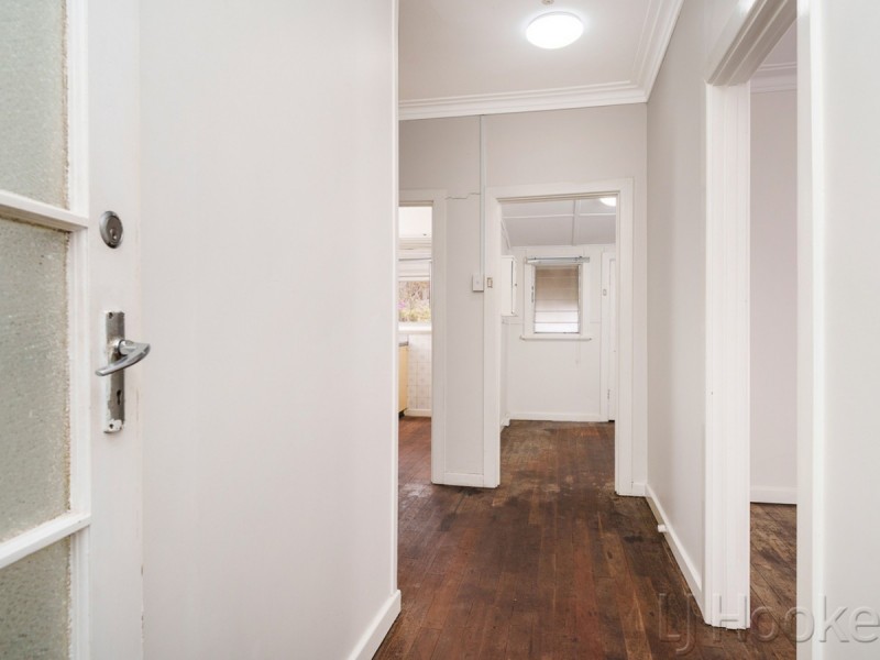 154 Coolgardie Avenue, Redcliffe WA 6104