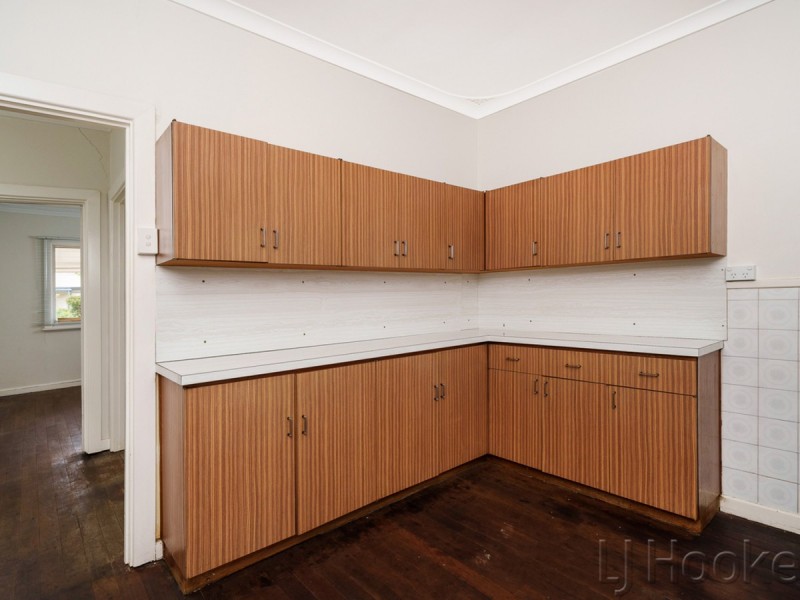 154 Coolgardie Avenue, Redcliffe WA 6104