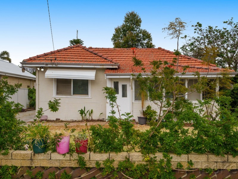 154 Coolgardie Avenue, Redcliffe WA 6104