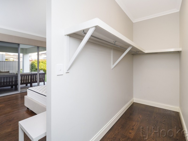 8 Apus Loop, Waterford WA 6152