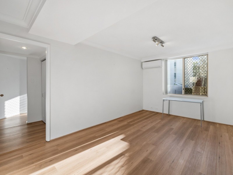 23/22 Nile Street, East Perth WA 6004