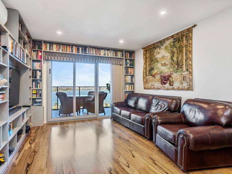 1402/63 Adelaide Terrace, East Perth WA 6004