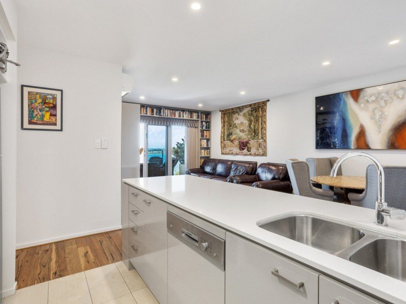 1402/63 Adelaide Terrace, East Perth WA 6004