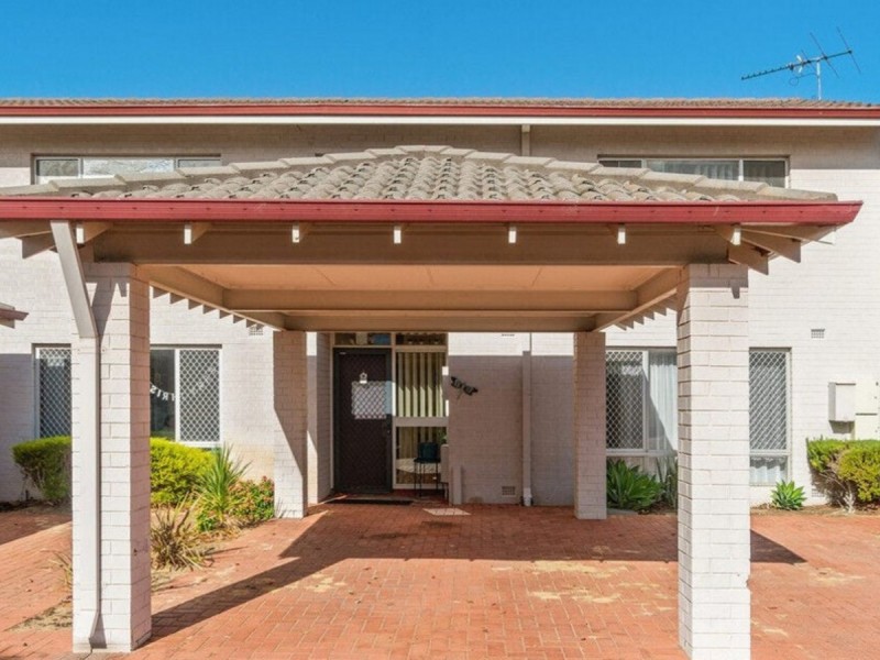 57E Amberton Avenue, Girrawheen WA 6064