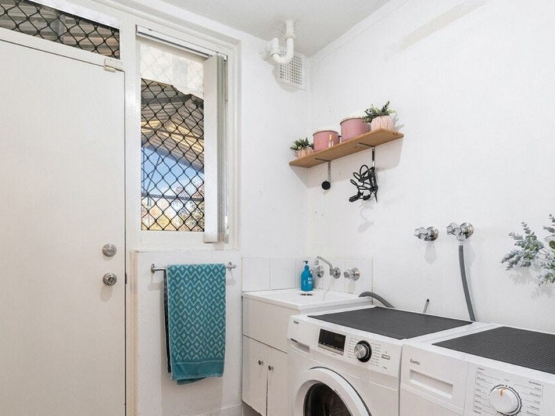 57E Amberton Avenue, Girrawheen WA 6064