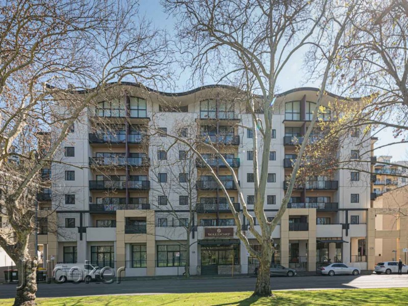 54/128 Mounts Bay Road, Perth WA 6000