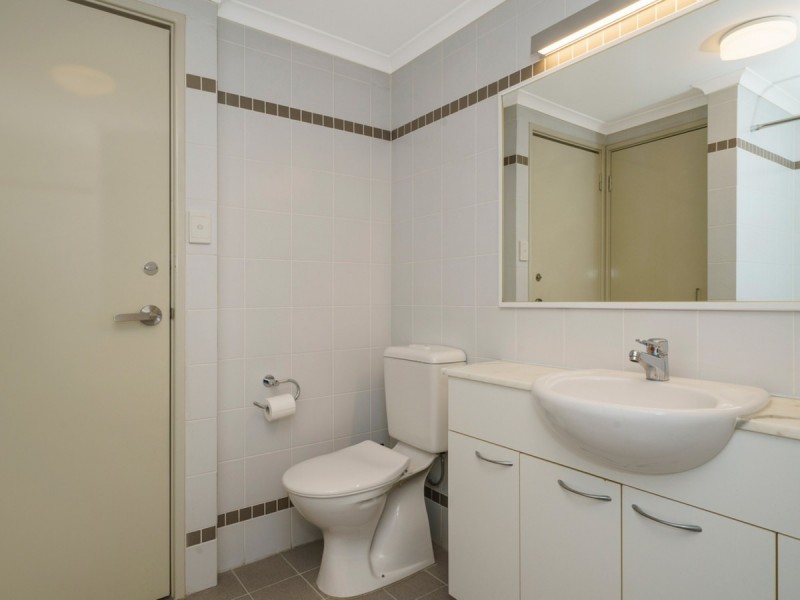 54/128 Mounts Bay Road, Perth WA 6000