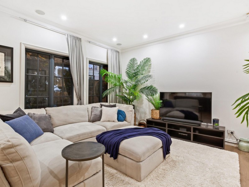 8 Victory Terrace, East Perth WA 6004