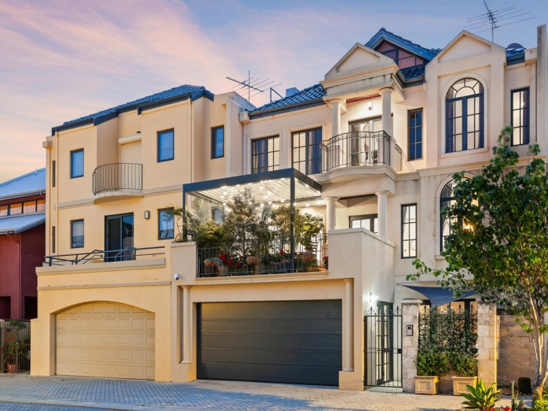 8 Victory Terrace, East Perth WA 6004