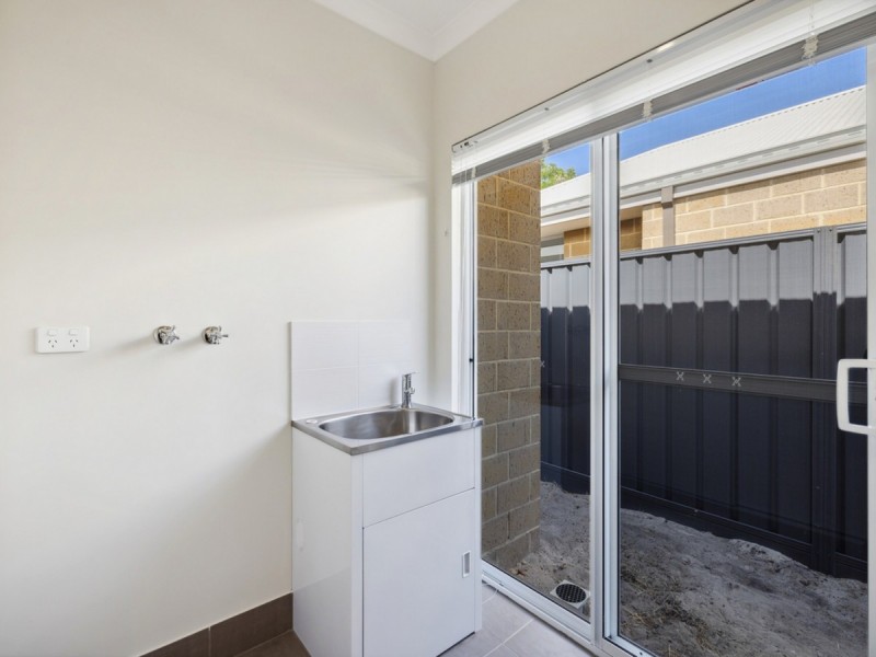 101A Armadale Road, Rivervale WA 6103